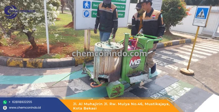 Harga Cat Marka Pedestrian